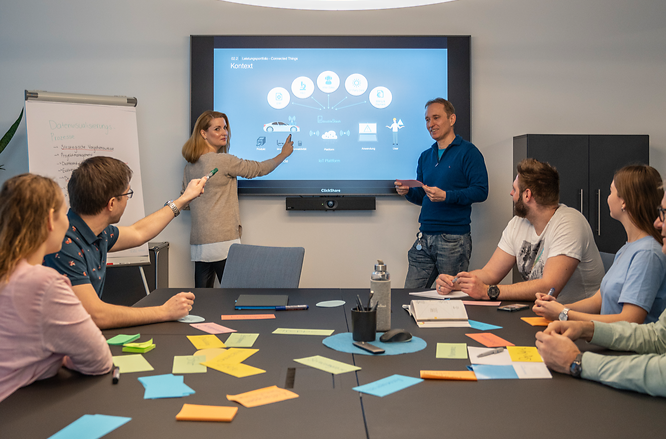 doubleSlash_Friedrichshafen_2024_Besprechungsraum_13_